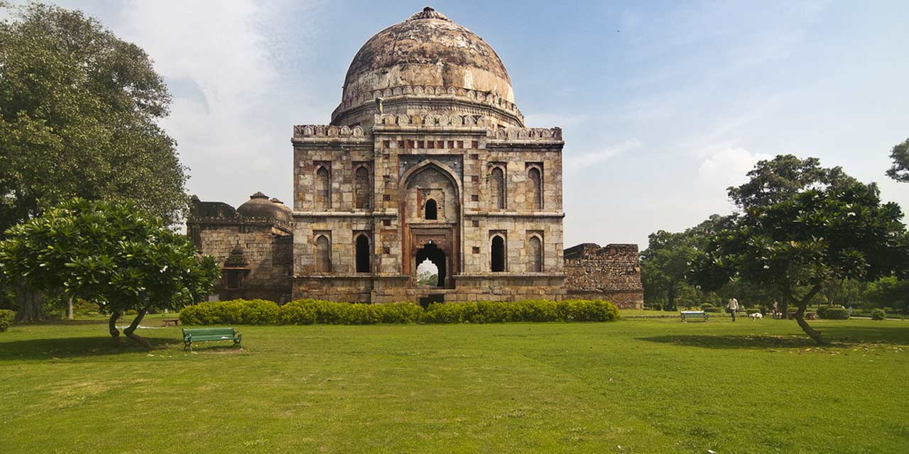 Lodhi Gardens, Delhi Tourist Attraction