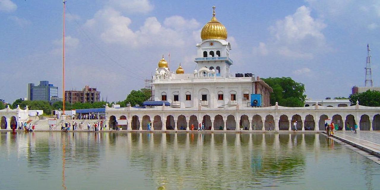 visit gurudwara bangla sahib