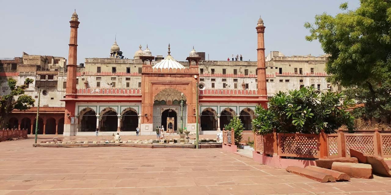 Fatehpuri Masjid, Delhi Tourist Attraction