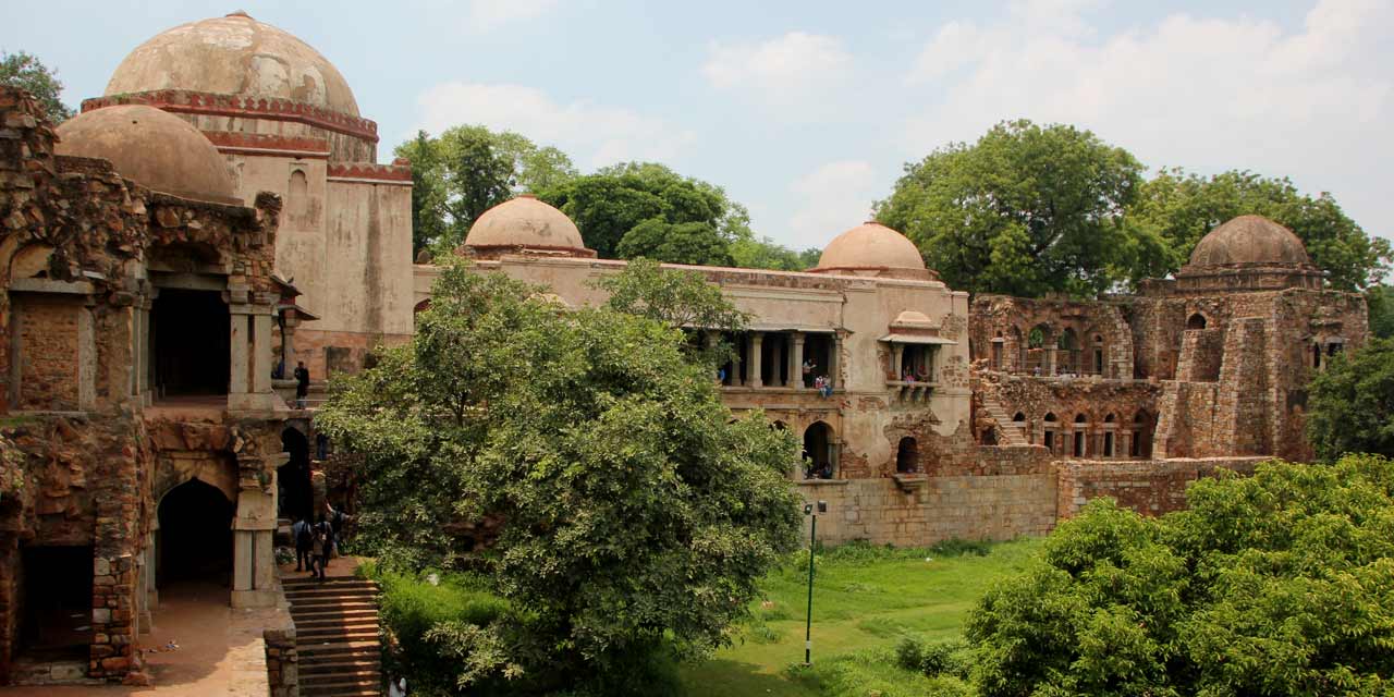 Hauz Khas Complex Delhi