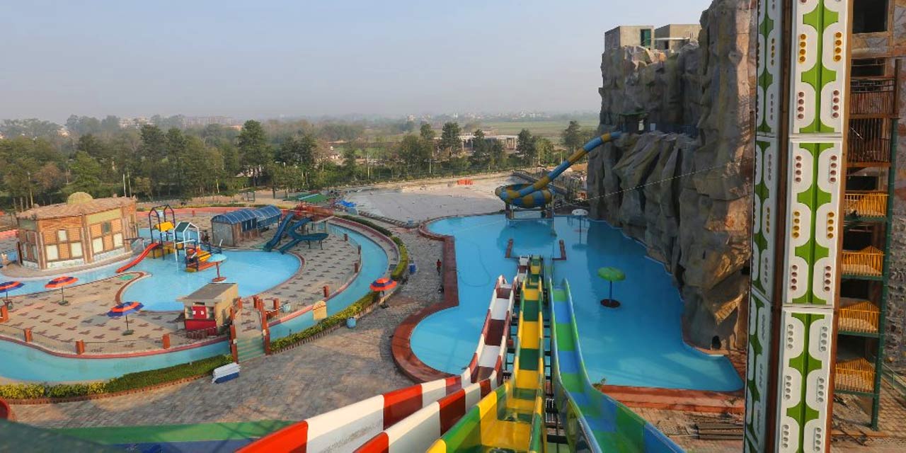 Jurassic Park Inn, Delhi Tourist Attraction