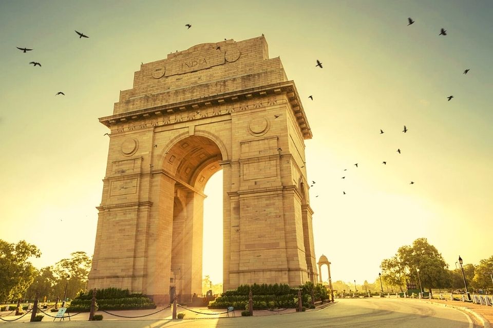 India Gate Delhi Darshan Tour Packages