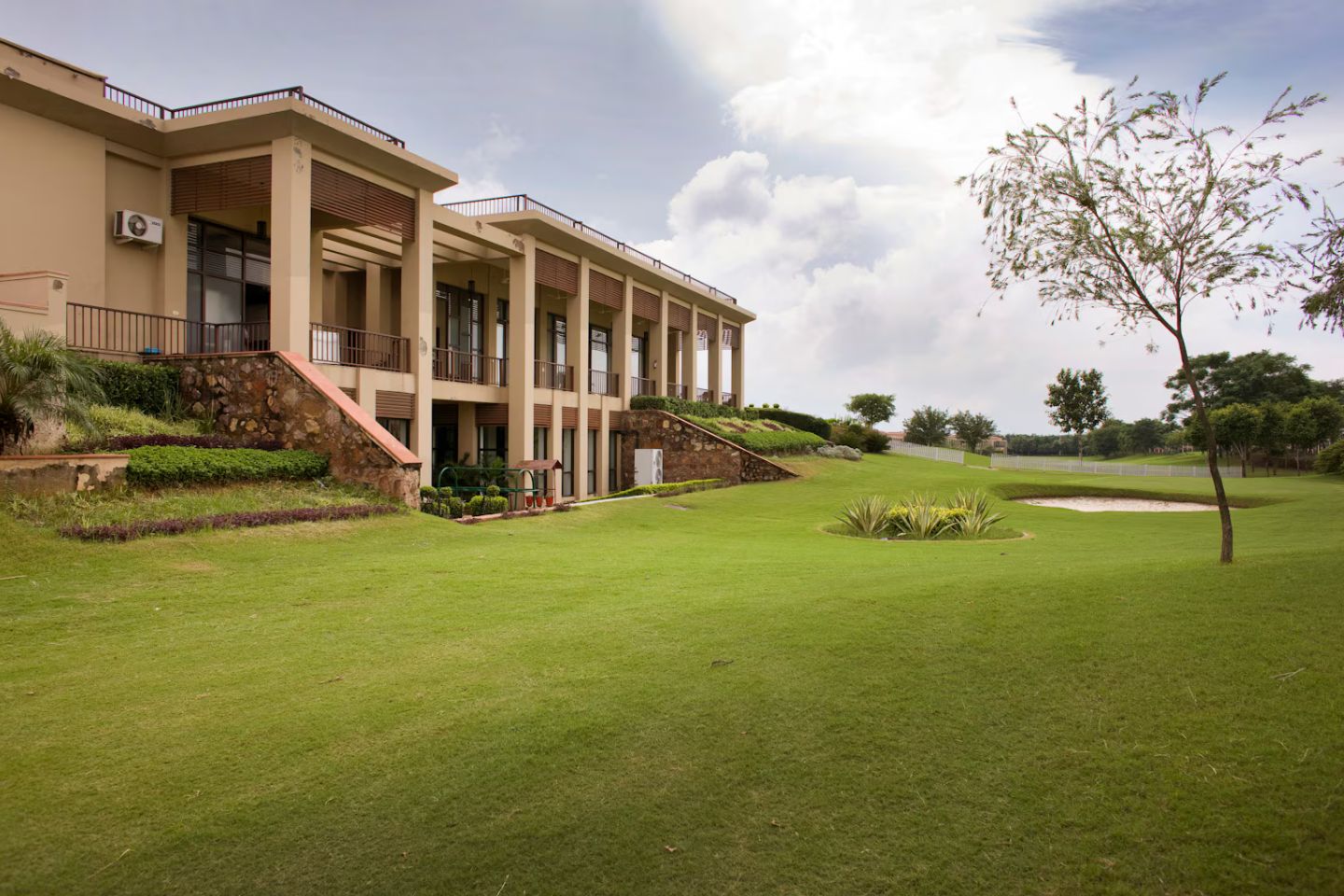 Lemon Tree Hotel Tarudhan Valley, Manesar